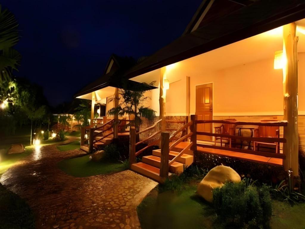 Chiangkham Luang Resort Chiang Dao Dış mekan fotoğraf